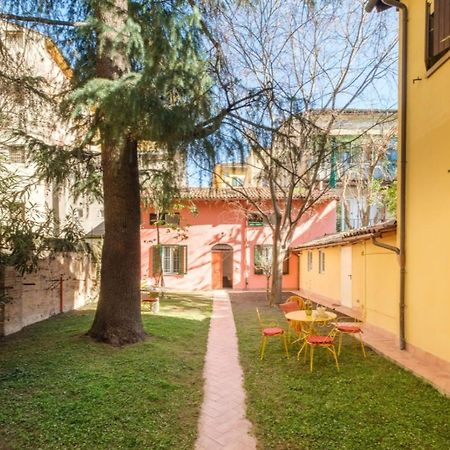 Piazza Maggiore - Il Sentiero Apartment With Private Garden โบโลญญา ภายนอก รูปภาพ