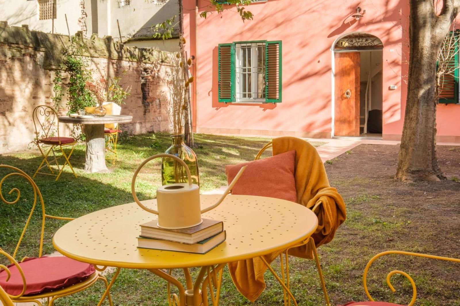 Piazza Maggiore - Il Sentiero Apartment With Private Garden โบโลญญา ภายนอก รูปภาพ