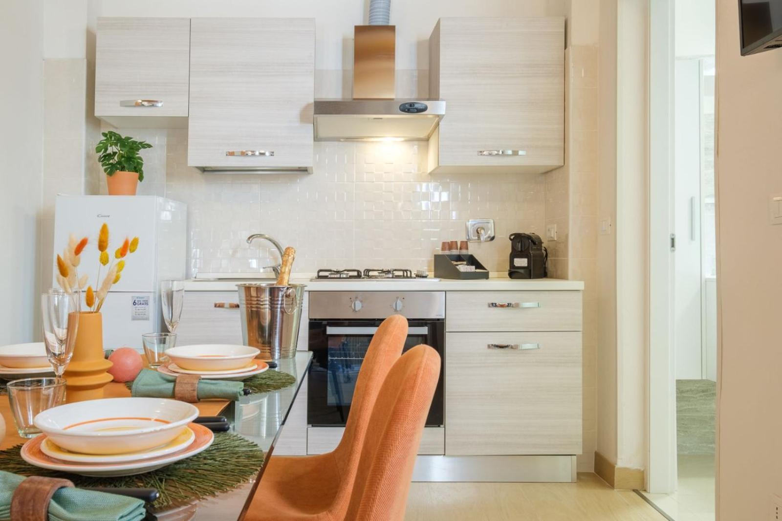 Piazza Maggiore - Il Sentiero Apartment With Private Garden โบโลญญา ภายนอก รูปภาพ